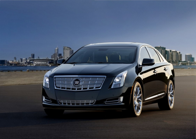 Cadillac XTS 2014: lehká modernizace přináší nový motor V6 turbo i více výbavy