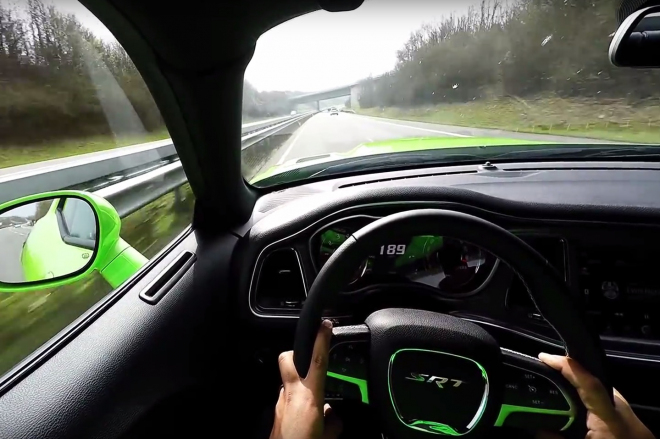 Dodge Challenger SRT Hellcat na Autobahnu udělal „jen” 304 km/h, kvůli provozu (video)