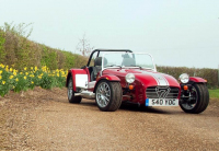 Caterham slaví čtyřicátiny, paket &bdquo;40 years of Caterham&ldquo; rozdává zadarmo