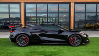 &bdquo;Bugatti pro chudé&rdquo; je novým králem všech pekel. Přepisuje další rekordy akcelerace, okruhů i silnic, pomalé je vedle něj i skutečné Bugatti