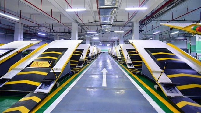 Nový typ parkoviště zvládá „ustájit” o 70 procent víc aut než konvenční plochy