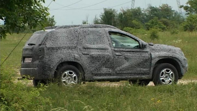 Nová Dacia Duster dorazí již za deset dnů, přistižena byla i mimo silnici