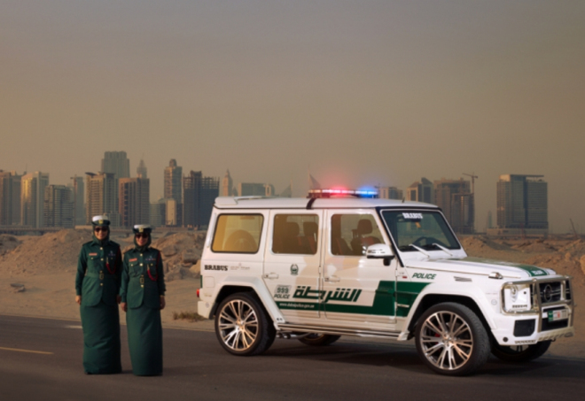 Dubaj chce zakázat chudým lidem vlastnit auto, překáží těm bohatším