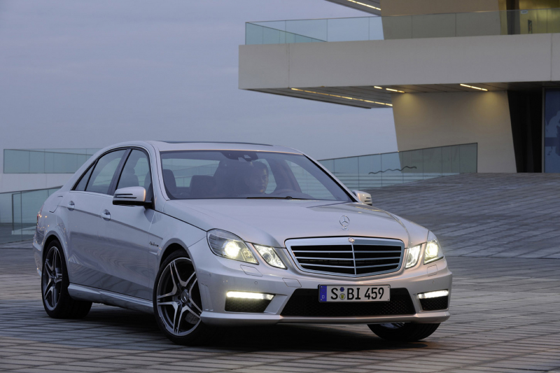 První test Mercedes-Benz E 63 AMG: se silným srdcem - 2 - E63AMG15