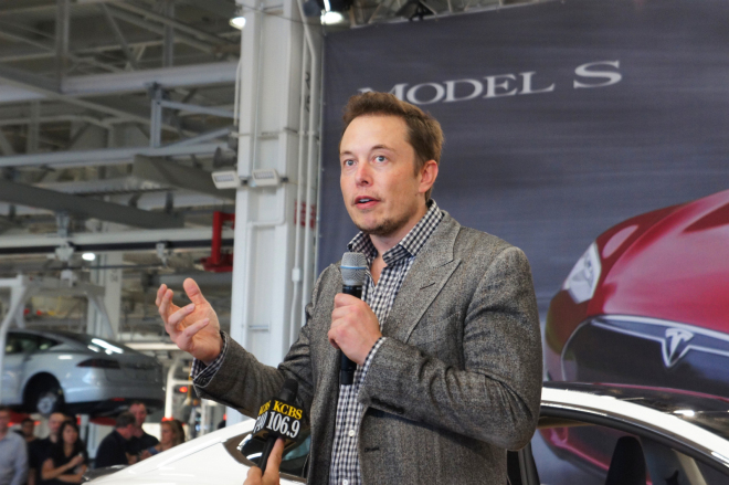 Elon Musk zase lže, prý ujede 5 150 km s Teslou S jen s 9 hodinami dobíjení
