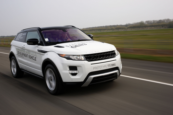 Jaguar Land Rover je na vzestupu, vykázal zisk 1,1 miliardy liber