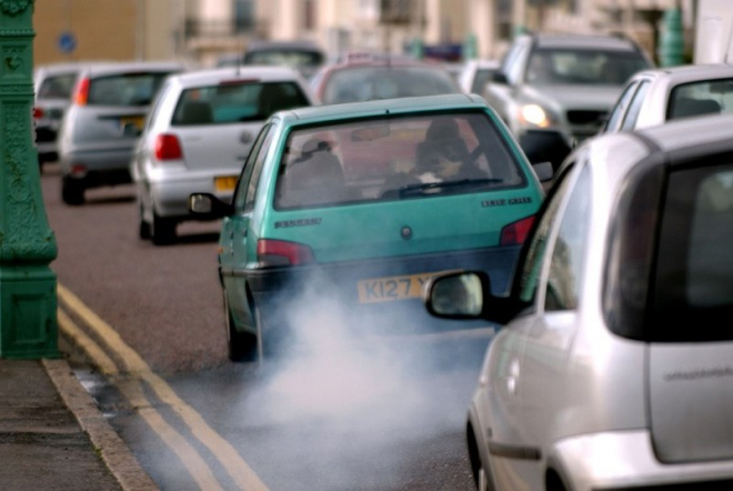 Britové zveřejní emise nových aut zjištěné v reálném provozu