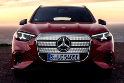 Věří jim ještě někdo? Mercedes mluví o &bdquo;kvartálním prodejním rekordu&rdquo;, reálně prodal o dost míň aut než loni prakticky všude