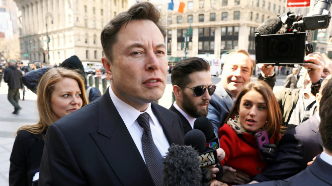 Soud vynesl překvapivý verdikt v při mezi Elonem Muskem a „pedofilním” potápěčem