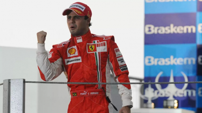 Felipe Massa říká, že ho Lewis Hamilton okradl o titul mistra světa F1, výsledek chce zpětně zvrátit