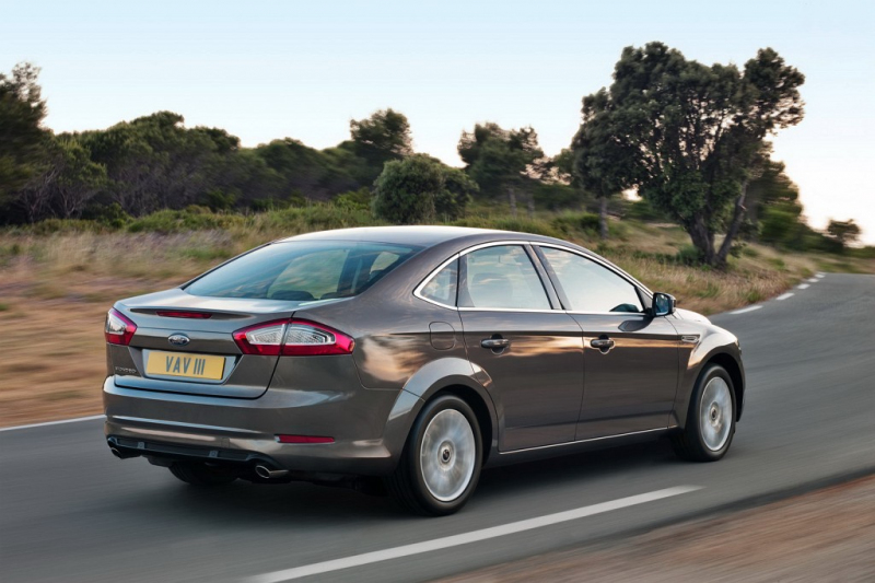 Ford Mondeo 2011: facelift detailněji - 20 - Ford Mondeo 2011 facelift dalsi 21