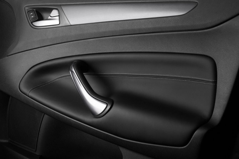 Ford Mondeo 2011: facelift detailněji - 45 -