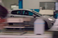 Nový Ford Fiesta ST se začal odhalovat, má šokovat použitím tříválce (+ video)