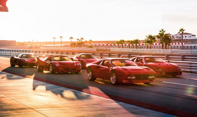 288 GTO, F40, F50, Enzo a LaFerrari: pět nejlepších Ferrari tváří v tvář (video)