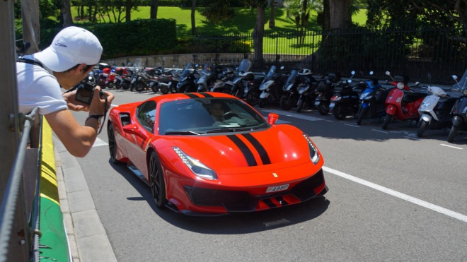 Velký talent F1 ukázal o letní přestávce své nové auto, začínal na Fiatu z roku 1969