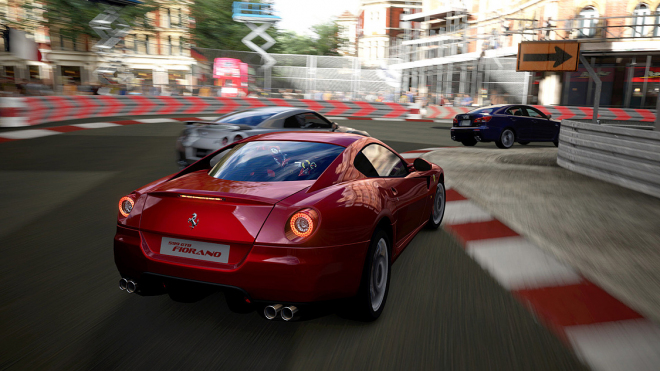 Online hry automobilek: protáhněte třeba Ferrari
