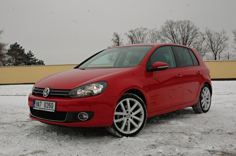 Test Volkswagen Golf VI 2,0 TDI DSG: dieselový sportovec - 2 - golf6_tdi_dsg_2009_04