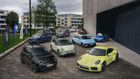 Němci vybírají auto roku 2027 velmi jednostranně, největší fraškou je ale volba osobnosti roku