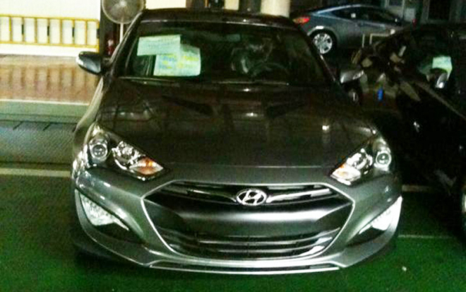 Hyundai Genesis Coupé: výrazný facelift přistižen bez maskování (foto, doplněno)