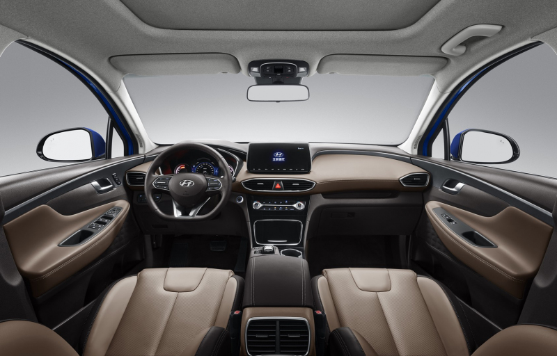 Hyundai_Santa_Fe_2019_cinska_verze_nova_