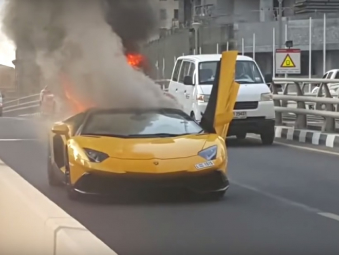 Lamborghini dál hoří, jen v posledních dnech podlehla plamenům dvě (video, foto)