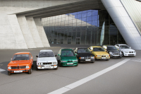 BMW to zkouší s elektromobily už přes 40 let, jen s malými pokroky