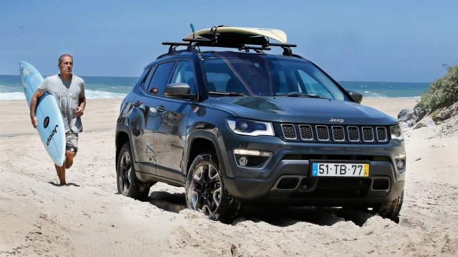 Nejnovější SUV Jeepu se pořádně ukázalo v evropské verzi, i v plážovém provedení