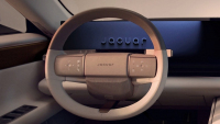 Nový Jaguar, který automobilce chystá jen vlastní pohřeb, odhalil svůj interiér. Ještě víc zvedá už tak zdvihlá obočí