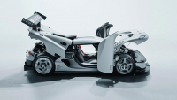 Koenigsegg po 18 letech dokončil auto, se kterým mu zakázali závodit. Místo na okruhy ho posílá na silnice