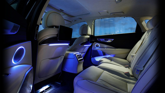 Podívejte se pořádně na nový korejský luxus, vnitřkem má překonat i Mercedes S