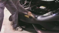 Koenigsegg ukázal, jak testuje odolnost svých aut. Vydrží neskutečné věci