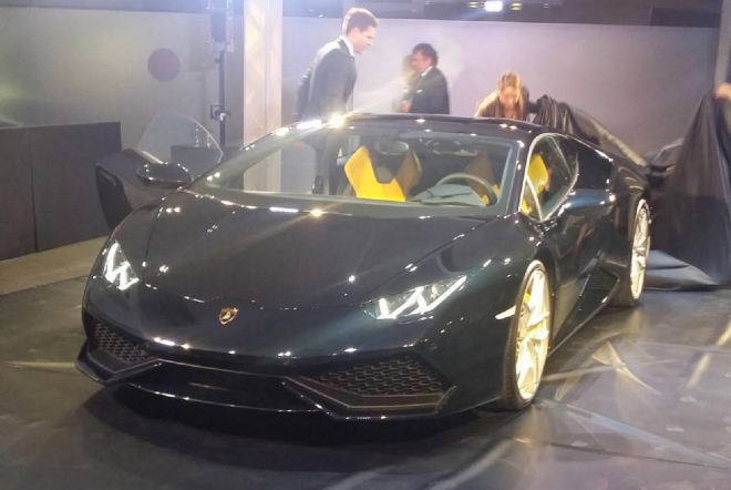 Lamborghini Huracán 2014: cena začne na 6 milionech Kč, příplatky jsou tučné