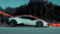 Lamborghini odhalilo detaily systému, který mu zajistil rekord Ringu (video)
