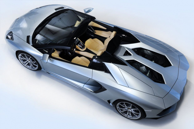 Lamborghini Aventador Roadster hlásí vyprodáno, až do léta 2014