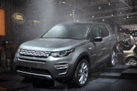 Land Rover Discovery Sport 2015: známe všechna technická data i české ceny
