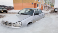 Pojem „zamrzlo mi auto” může v Rusku dostat docela jiný rozměr (+ videa)