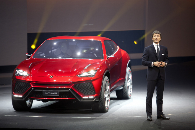 Lamborghini Urus: živé fotografie i video z Pekingu