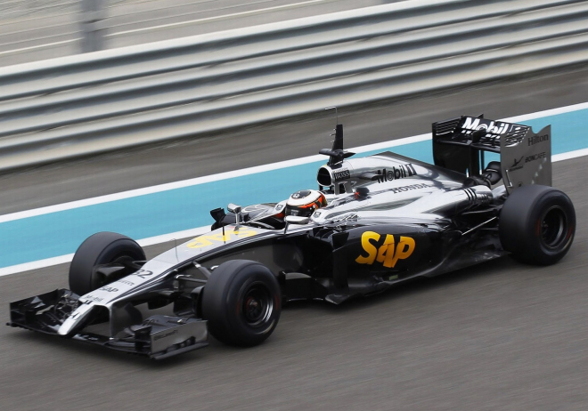 F1 McLaren s motorem Honda má po neslavné premiéře, většinou stála v boxech