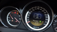 Jeden z nejlepších moderních Mercedesů vznikl těsně před příchodem downsizingu. I s motorem 6,2 V8 je k mání jako dodnes nové auto