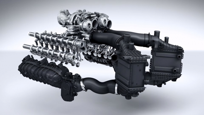 Proč dává Mercedes turba „do nitra” svých V8, i když je to zdánlivě nevýhodné?