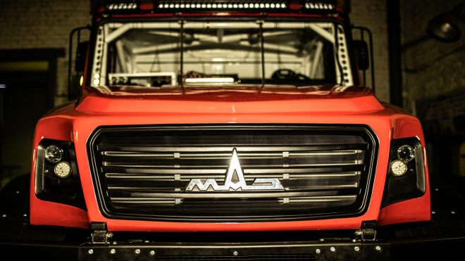 Bělorusové odhalili převratný kamion, prý nejkrásnější svého druhu v celé historii