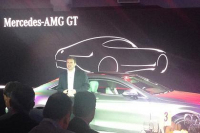 Mercedes-AMG GT: sporťák třícípé hvězdy odhalil svůj úplný název i interiér