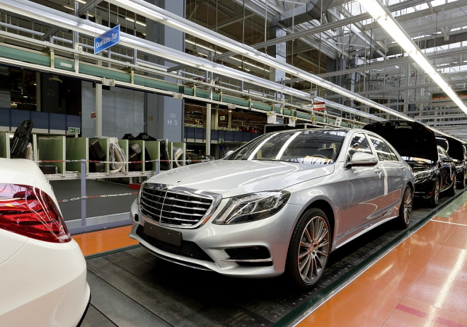 Mercedes S W222 2013: výroba začala, máme i fotky americké verze a nová videa
