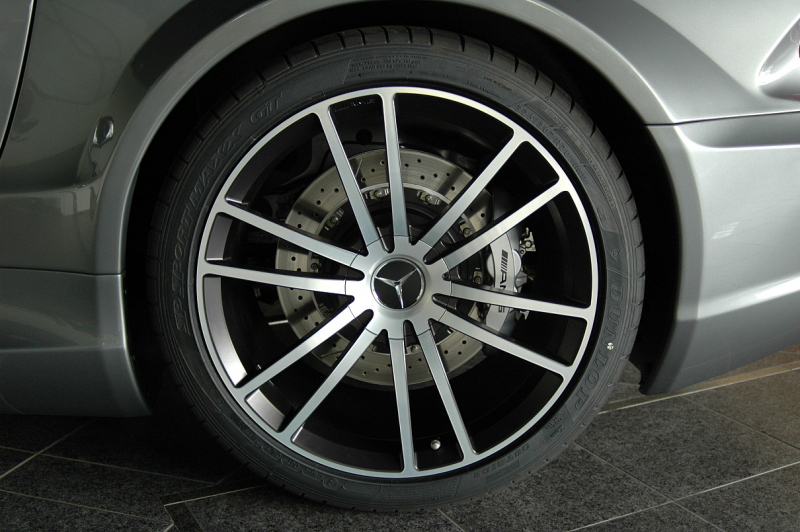 Fotoreportáž: první &bdquo;český&rdquo; Mercedes Benz SL65 AMG Black Series - 30 - mercedes_benz_sl65_amg_black_series_2009_15