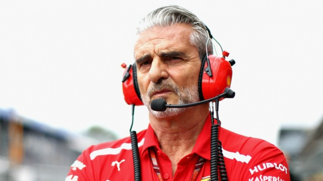 Šéf Ferrari řekl, co dnes Formuli 1 bere vítr z plachet. A může mít pravdu