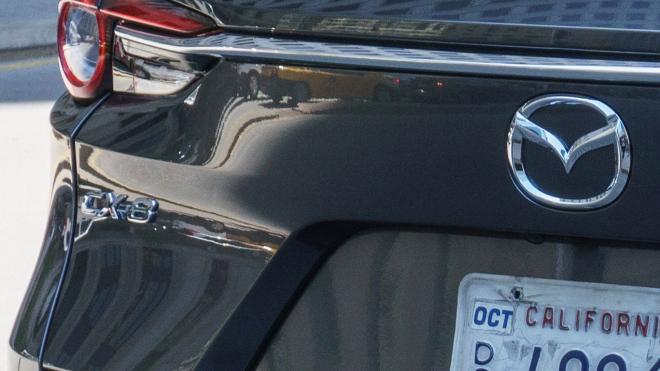 Mazda CX-8 nafocena bez maskování, s dieselem. Jen pro Japonce nebude