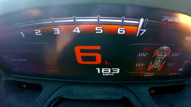 Nejnovější McLaren je neskutečně rychlý, na půlmíli zničí i Bugatti Veyron (video)