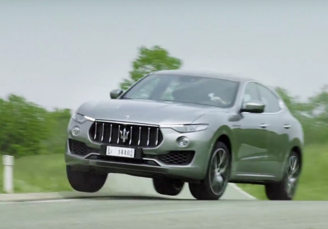 Levante se neztratí ani v náročnějším terénu, říká Maserati a ukazuje to na videu