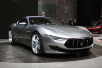 Maserati dále drtivě roste, sériové kupé Alfieri dostane do výroby už v květnu
