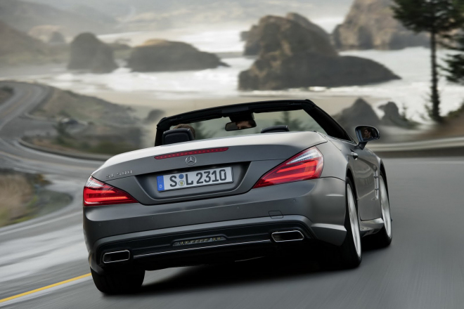 Mercedes SL 2012: první videa a kompletní fotogalerie nové generace